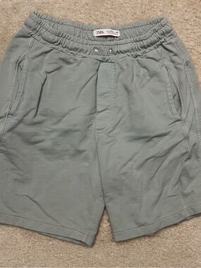 Zara Boys 13-14 Sage Green Elastic Waist Athletic Shorts